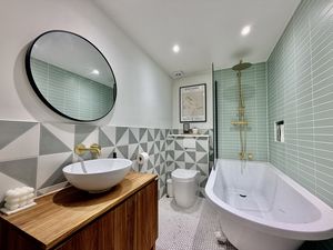 Photo 3- click for photo gallery